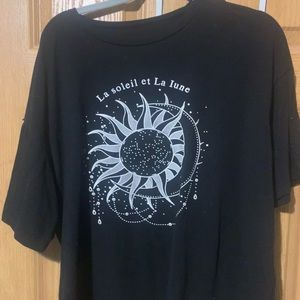 oversized black t-shirt size small